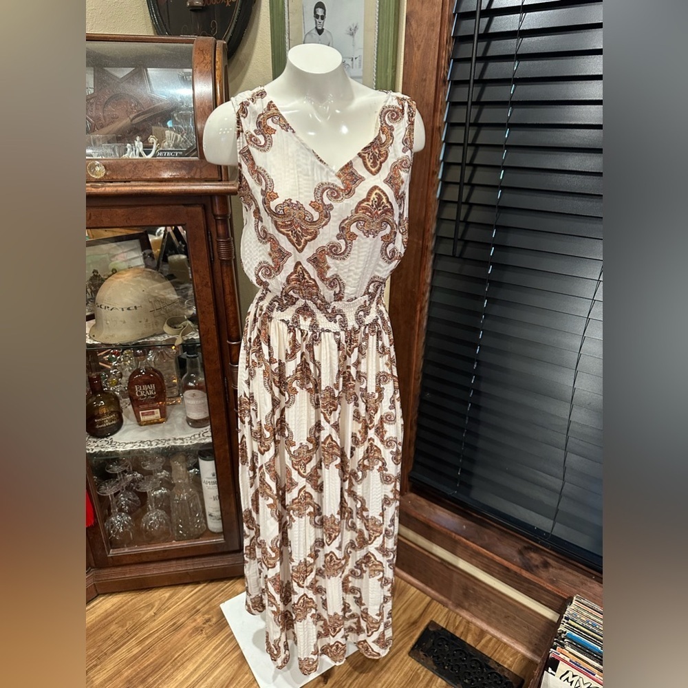 EST. 1946 Boho Paisley Maxi Dress Coastal Glam Smocked Waist V-Neck - Picture 4 of 11